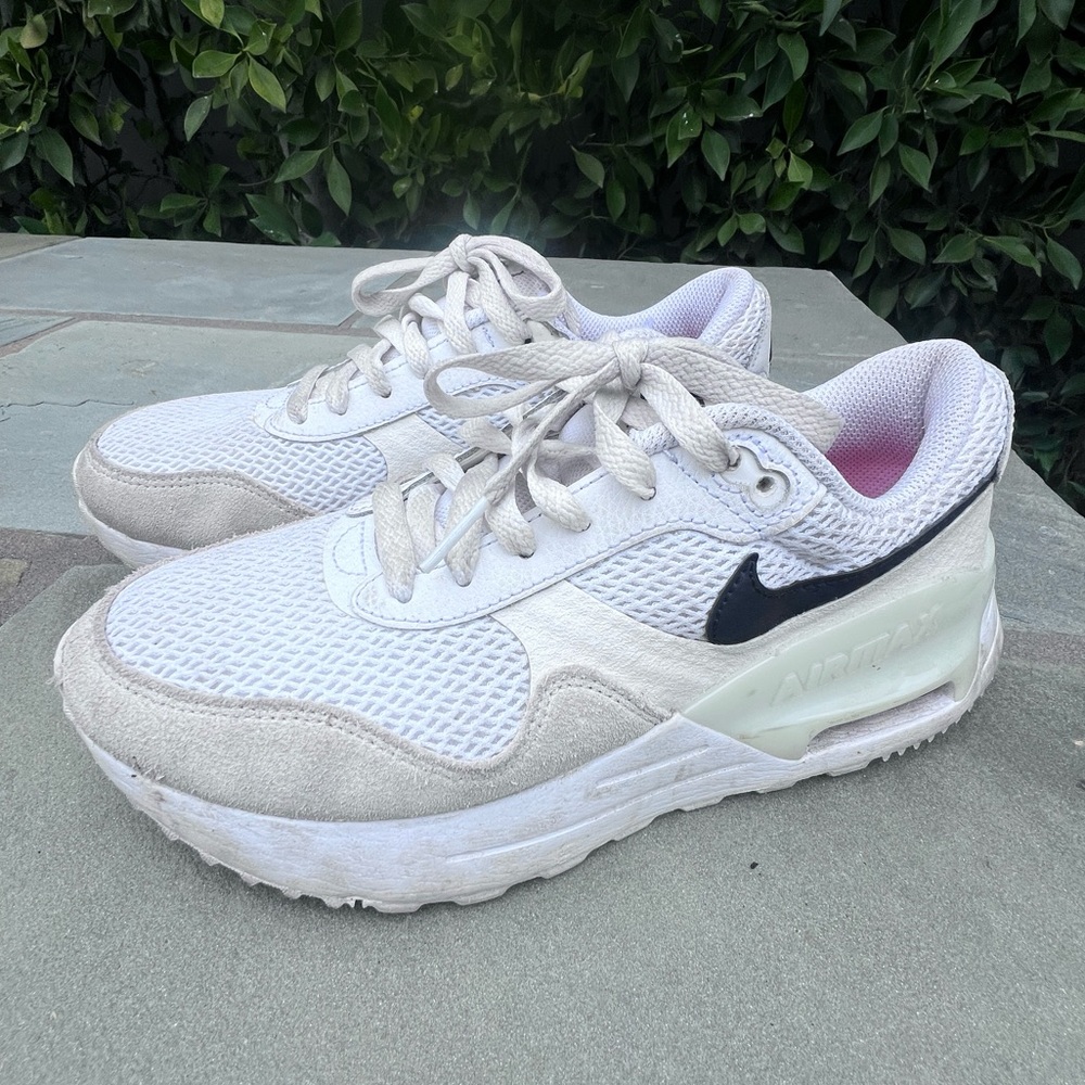 Nike Air Max SYSTM, Women’s size 7.5, white